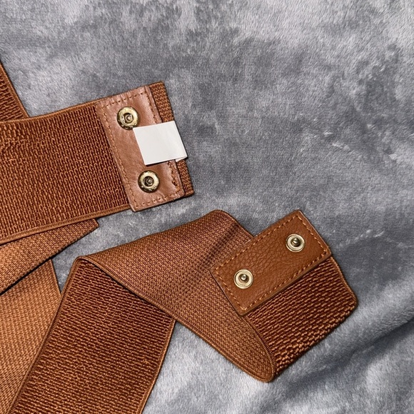 Brown/gold snap belt M/L - Picture 6 of 7